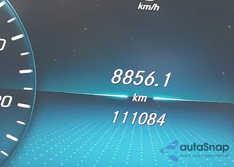 2019 Mercedes-Benz C 300 z USA, uszkodzony, nr VIN 55SWF8DB6KU308084